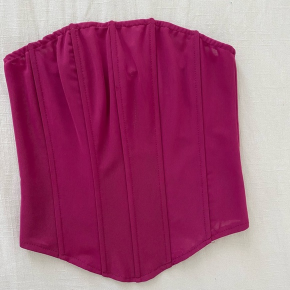 Pink corset top - Picture 2 of 9